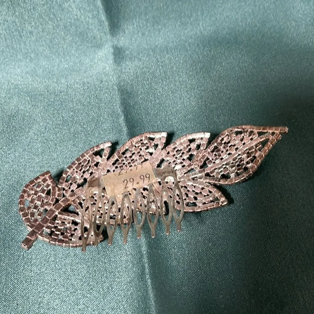 Elegant Silver Leaf Hair Comb